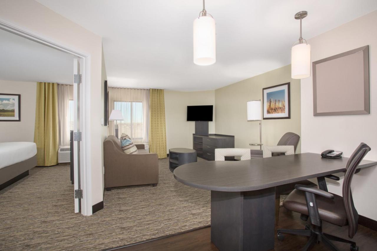 Candlewood Suites Pueblo By Ihg Exteriör bild