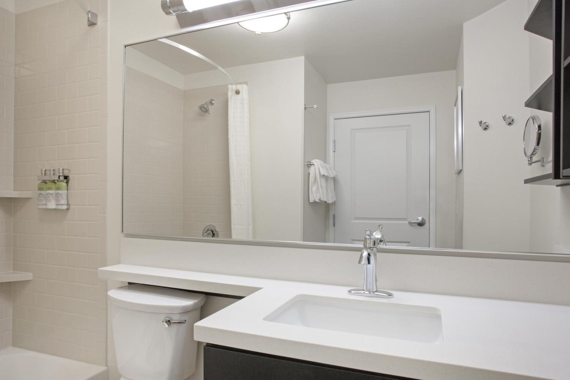 Candlewood Suites Pueblo By Ihg Exteriör bild